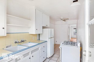 4652 4654 Banner Drive The Banner Apartments Long Beach Ca